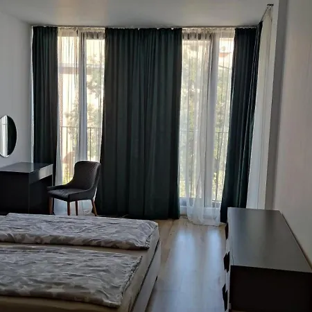 Apartment 5mgm *